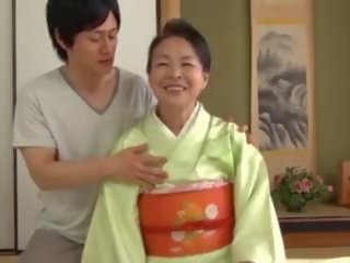 Japán bevállalós anyuka: japán cső xxx xxx csipesz vid 7f